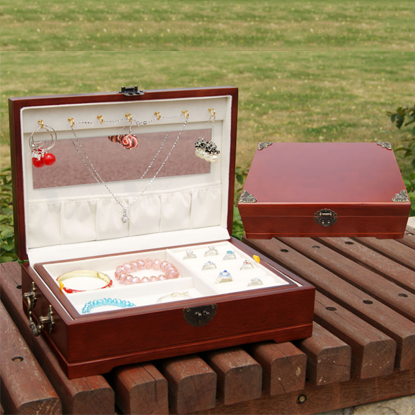 5Cgo  16903797213 歐式木質首飾盒帶鎖 古代複古實木珠寶盒仿古 木制飾品收納盒 首飾盒  GSX58100
