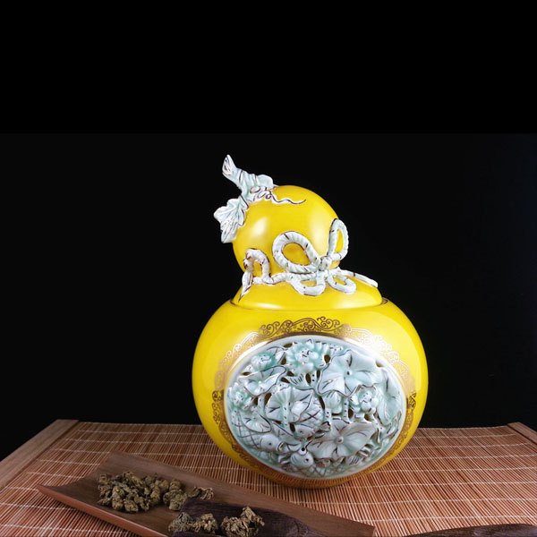 5Cgo 37222082696 茶盒茶葉罐手工繪畫鏤空葫蘆陶瓷年年有余保鮮密封儲茶裝幹果儲物罐黃瓷  LAY89100