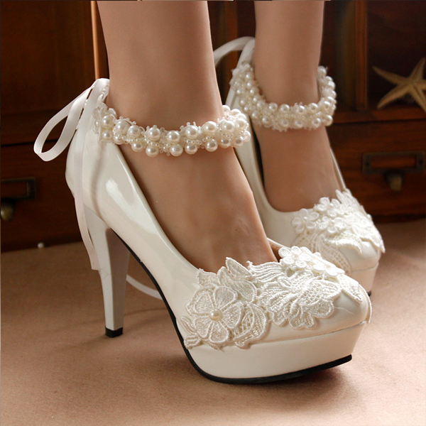 5Cgo 44283092825 水鑽婚鞋單鞋白色蕾絲花朵婚鞋結婚新娘鞋 中跟白色伴娘禮服鞋    GSX66000