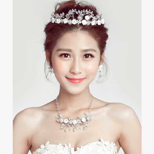 5Cgo 524484321552 新娘頭飾韓式皇冠項鏈耳環三件套裝婚紗配飾品婚禮結婚髪飾  GSX44100