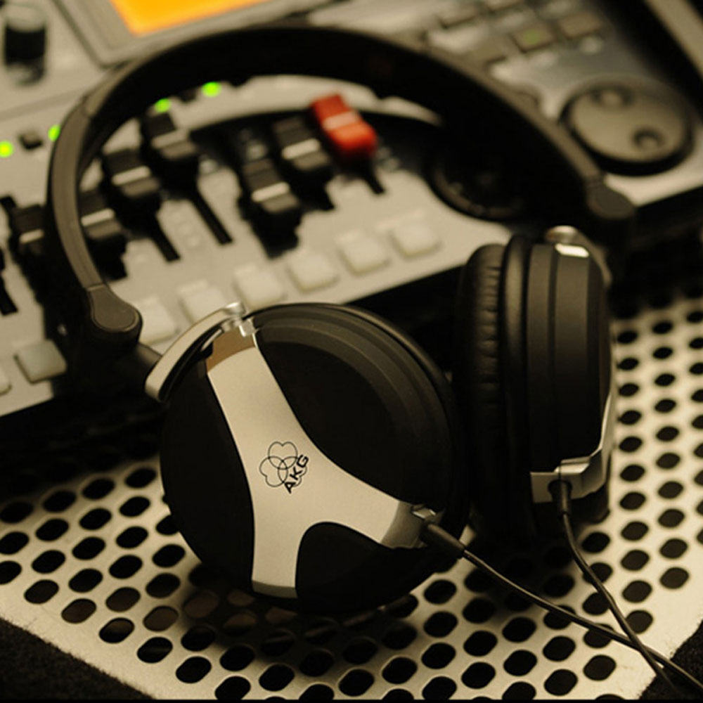 5Cgo 521345944371 愛科技 K81DJ 頭戴式潮流監聽耳機專業 DJ 時尚 HI-FI 耳機 PY73100