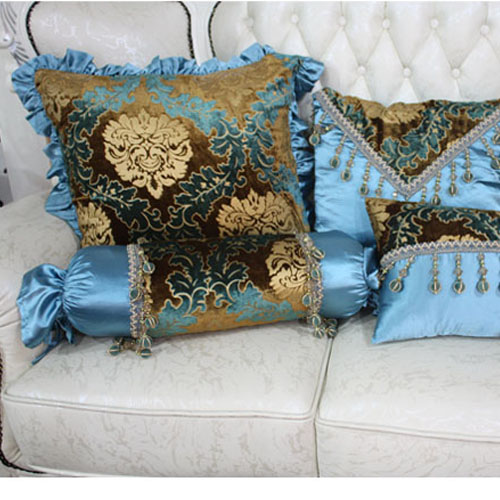 5Cgo 19504652805 抱枕套 靠枕套 靠包 奢華富貴絨藍色妖姬不含枕芯 MIK87000