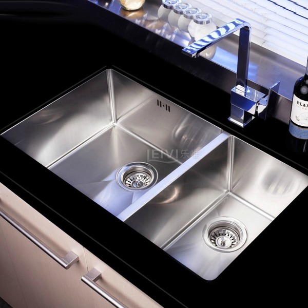 5Cgo 20830663130 水槽小型雙槽304不鏽鋼 廚房流理台檯下盆 右小左大 LS208 WOD82800